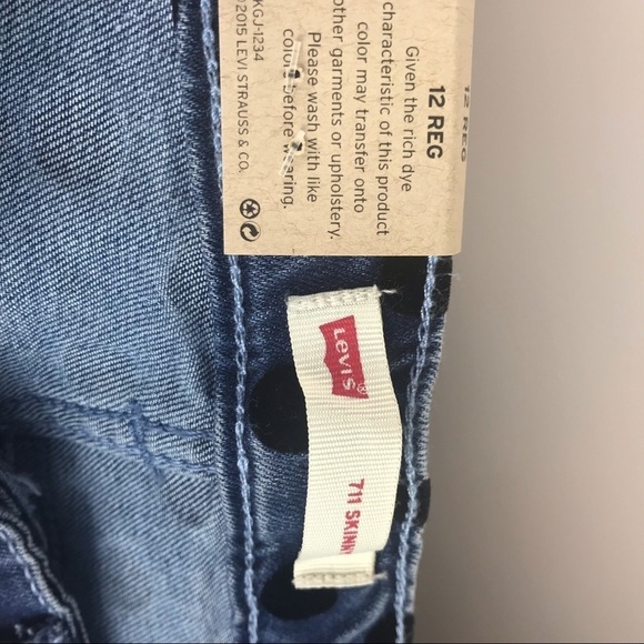 Levi’s 711 Skinnies with Black Velvet Polka Dot Size 12 NEW - Picture 3 of 6